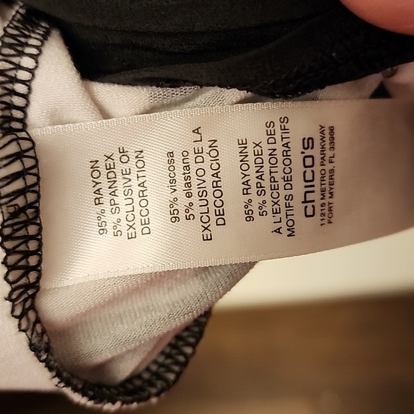 Chico’s Women’s Top Size 3 (XL) Black White Beige - Picture 7 of 8